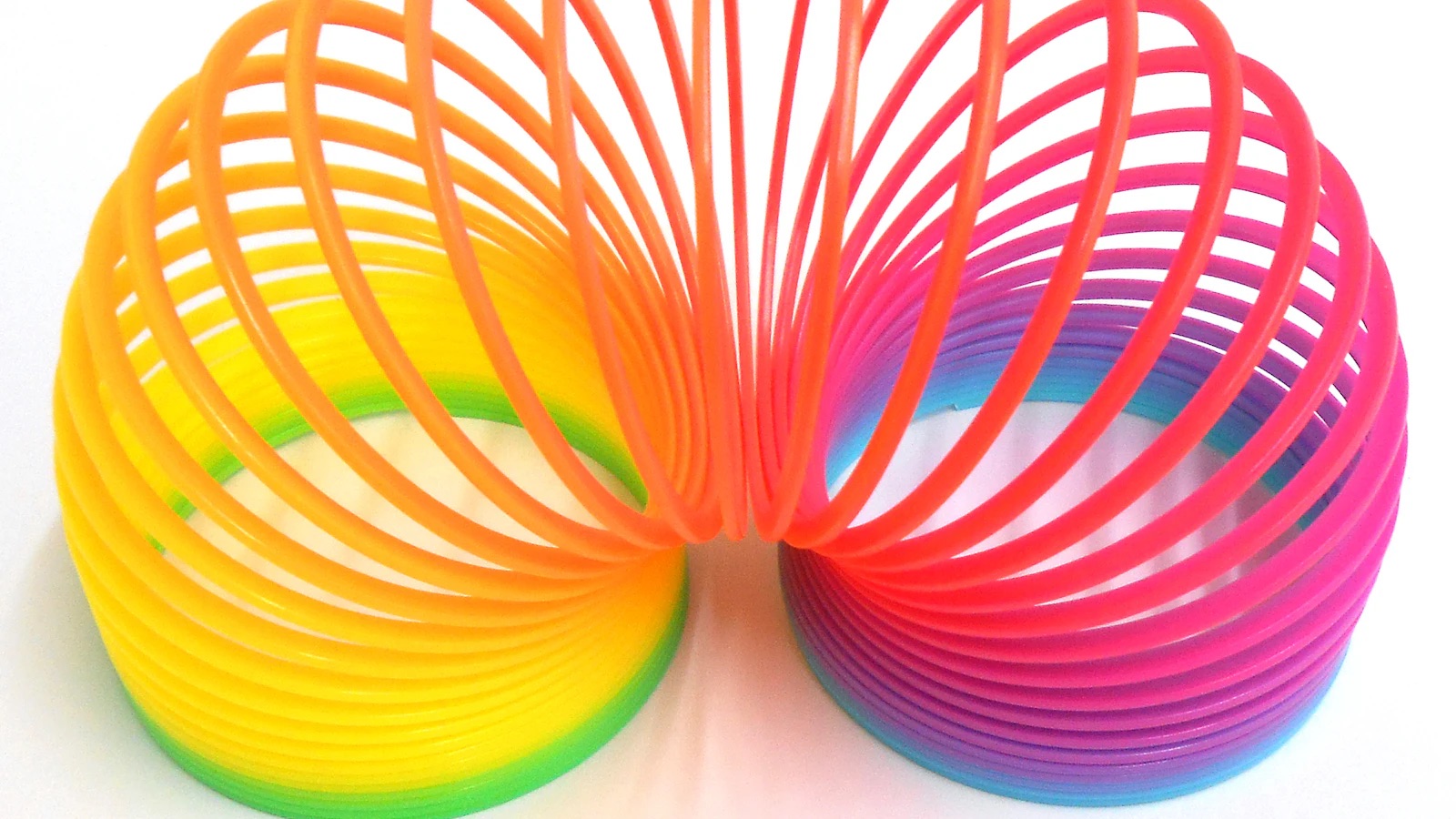 Die Regenbogen-Spirale – Wenn eine Treppe zur Showbühne wurde